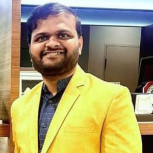 Dr. Dr Saurabh Pagdal